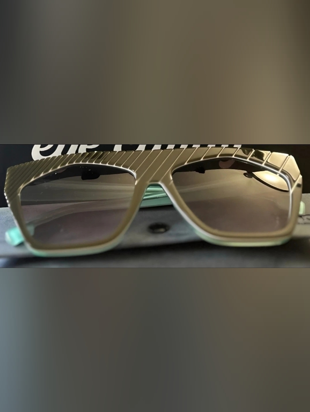 Tarian Skybar Sunglasses